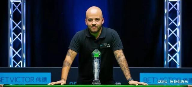 于先以租借 于先以租借